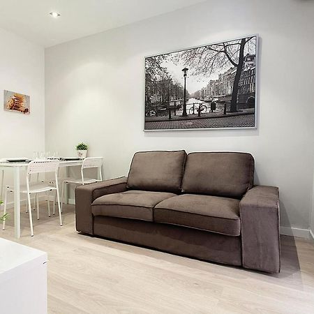 Miquel Angel - Apartments Next To Camp Nou Barcelona Eksteriør billede